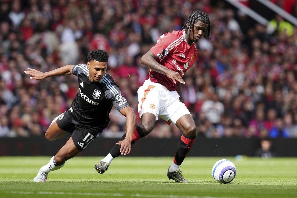 米切尔半场投篮12中7，三分5中3得到22分1板1助1断